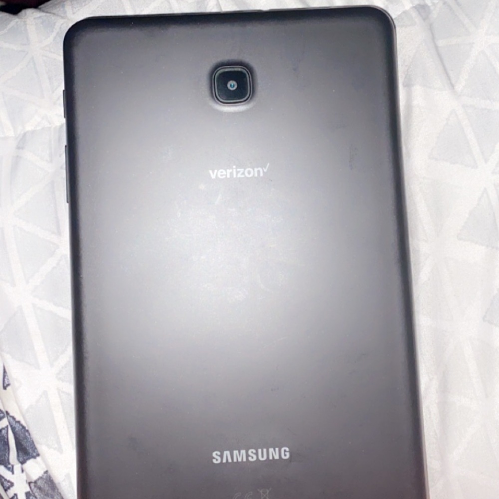 samsung galexy tab a8